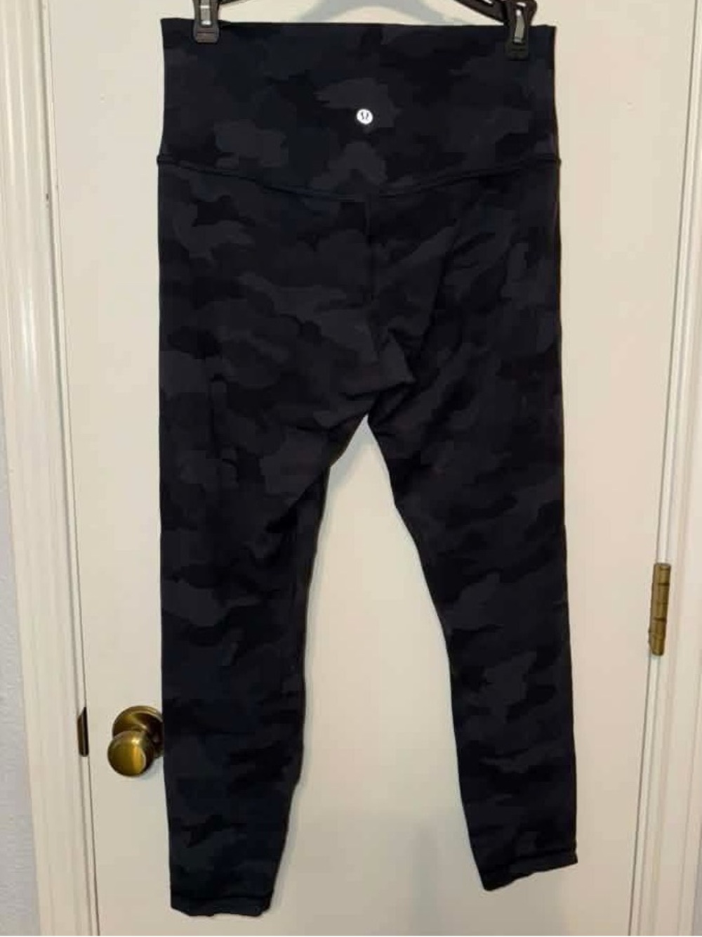 Lululemon black camo align